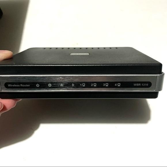 D-Link Wireless G Router WBR 1310 Black - Picture 2 of 11